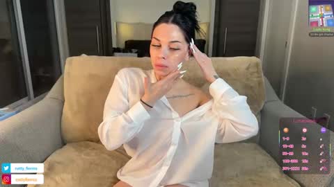 Snapshot of nattywithoutdaddy chatting on 02-16-25, 06:10 NATTY FIERROS online show from 02-16-25, 06:10