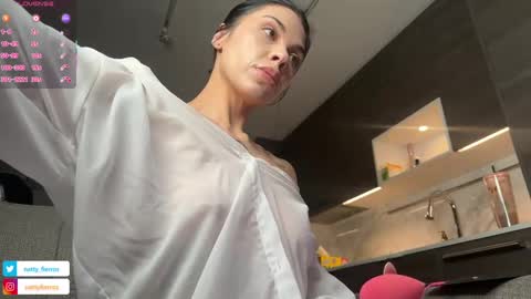 Snapshot of nattywithoutdaddy chatting on 02-25-25, 08:58 NATTY FIERROS online show from 02-25-25, 08:58