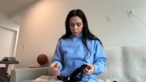 Snapshot of nattywithoutdaddy chatting on 09-25-25, 06:33 NATTY FIERROS online show from 09-25-25, 06:33