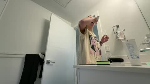 NATTY FIERROS online show from 03-12-26, 06:47