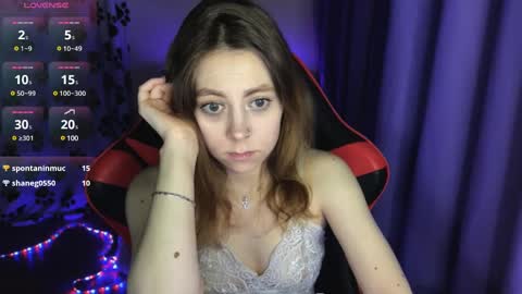 Snapshot of natural_babe666 chatting on 12-18-24, 04:09 natural_babe666 online show from 12-18-24, 04:09