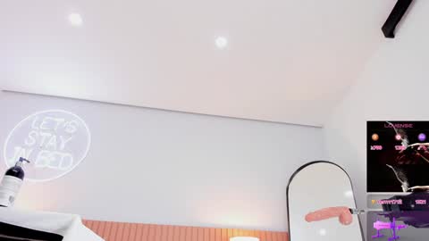 Snapshot of natural_bigboobs chatting on 01-16-25, 11:16 Jazmin Bigboobs online show from 01-16-25, 11:16