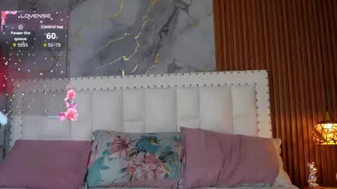 MANUELA  online show from 07-17-26, 07:41