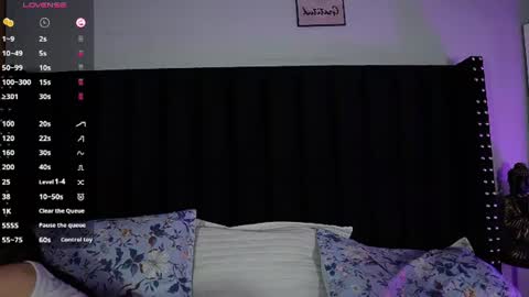 MANUELA  online show from 07-22-26, 07:05