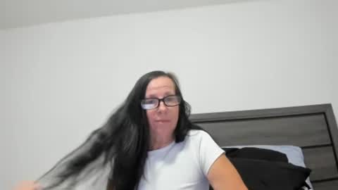 Natural Peach Goddess online show from 10-03-25, 12:13