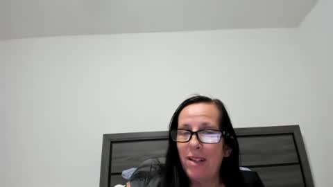 Natural Peach Goddess online show from 10-05-25, 02:54