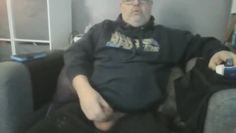 Snapshot of naturistmale45 chatting on 01-06-26, 09:35 naturistmale45 online show from 01-06-26, 09:35