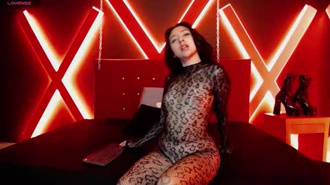 natuxxa online show from 11-23-25, 03:50