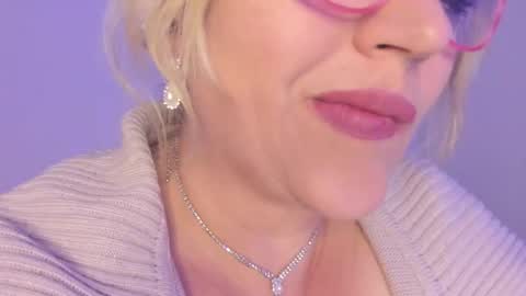 Nataly online show from 10-29-25, 05:47