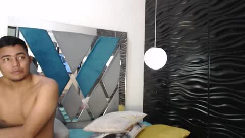 Naty-Maxx online show from 12-01-25, 07:19