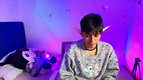 Snapshot of naty_lux19 chatting on 03-12-26, 01:17 Fernanda online show from 03-12-26, 01:17