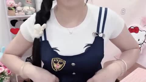 Kiki online show from 07-16-26, 03:01