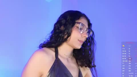 Snapshot of natysaenz1 chatting on 04-06-26, 09:21 Natalia online show from 04-06-26, 09:21