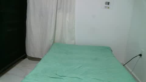 Snapshot of natyscoth chatting on 02-01-25, 02:47 online show from 02-01-25, 02:47