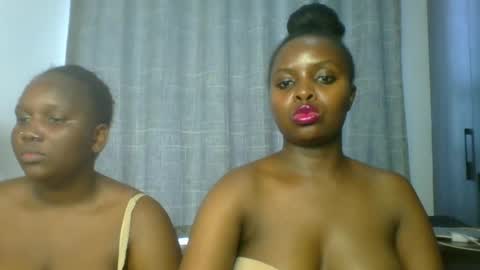 naughtty_bella8 online show from 07-15-26, 12:21