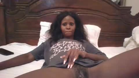 alisha online show from 10-20-25, 02:17