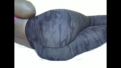 candy online show from 03-10-25, 10:26