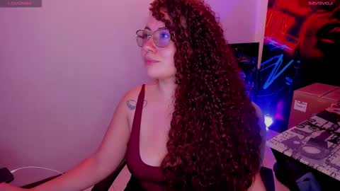 Snapshot of naughty_butt chatting on 03-22-26, 05:00 Megan online show from 03-22-26, 05:00
