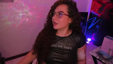 Snapshot of naughty_butt chatting on 05-16-26, 02:19 Megan online show from 05-16-26, 02:19