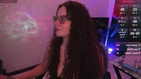 Snapshot of naughty_butt chatting on 05-28-26, 04:54 Megan online show from 05-28-26, 04:54