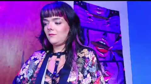 Snapshot of naughty_em_17 chatting on 08-02-26, 08:29 Em please help me reach 100 thumbs up 3 online show from 08-02-26, 08:29