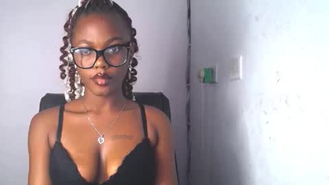 Zoey online show from 09-14-25, 07:46