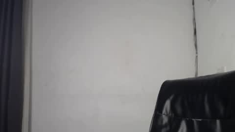 Zoey online show from 11-30-25, 11:31