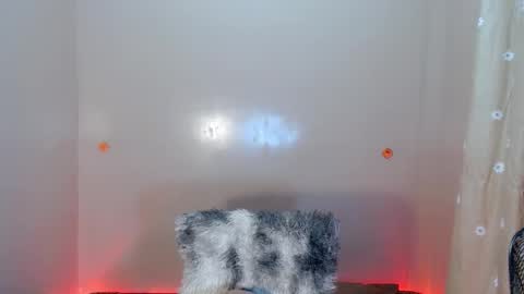 KATE online show from 09-11-25, 01:55