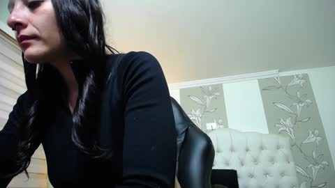 Snapshot of naughty_kittenm chatting on 01-07-25, 11:26 Kitten online show from 01-07-25, 11:26