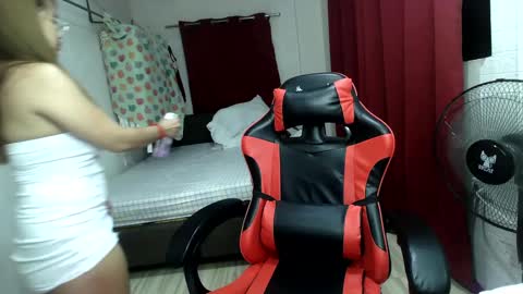 Snapshot of naughty_mariaxx chatting on 12-22-24, 12:16 Maria online show from 12-22-24, 12:16