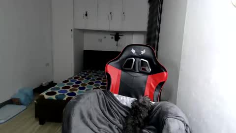 Snapshot of naughty_mariaxx chatting on 11-17-25, 11:49 Maria online show from 11-17-25, 11:49