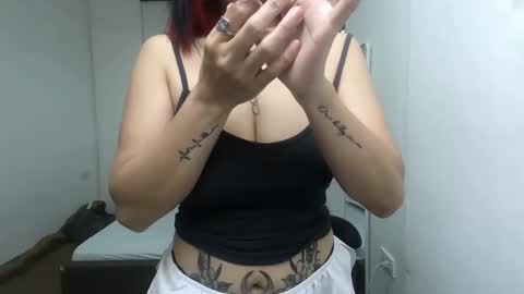 Snapshot of naughty_mariaxx chatting on 04-28-26, 05:34 Maria online show from 04-28-26, 05:34