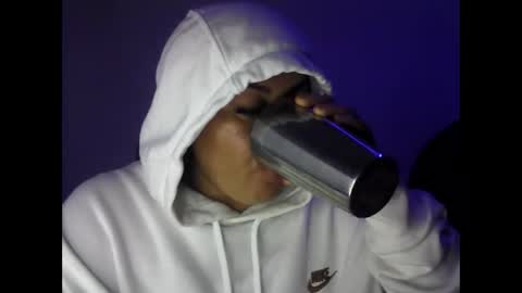 Snapshot of naughty_milf89 chatting on 02-15-26, 07:51 Alicia online show from 02-15-26, 07:51