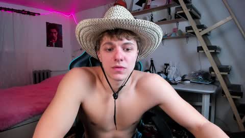 Snapshot of naughty_nik43 chatting on 02-04-25, 10:34 Nik online show from 02-04-25, 10:34