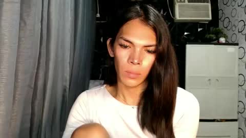 Snapshot of naughty_princess24 chatting on 06-04-26, 07:20 Ariela online show from 06-04-26, 07:20