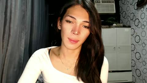 Snapshot of naughty_princess24 chatting on 07-05-26, 09:11 Ariela online show from 07-05-26, 09:11