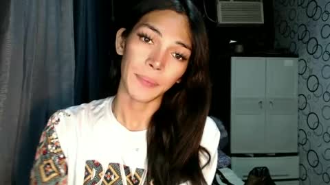 Snapshot of naughty_princess24 chatting on 07-14-26, 06:46 Ariela online show from 07-14-26, 06:46