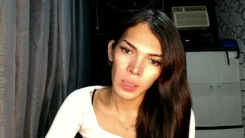 Snapshot of naughty_princess24 chatting on 07-22-26, 09:01 Ariela online show from 07-22-26, 09:01