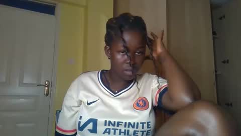 Snapshot of naughty_sluttygal chatting on 10-05-25, 03:49 Lydiah online show from 10-05-25, 03:49