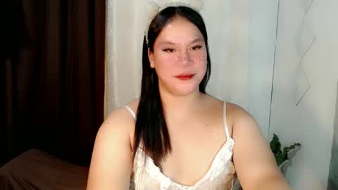 Snapshot of naughty_vies chatting on 05-30-26, 09:28 Davies online show from 05-30-26, 09:28