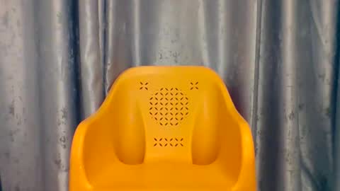 Snapshot of naughtyaura_ebony chatting on 03-03-26, 08:09 Bree doll online show from 03-03-26, 08:09