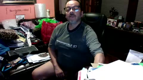 Snapshot of naughtybone chatting on 10-10-25, 05:17 naughtybone online show from 10-10-25, 05:17