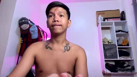 Snapshot of naughtybutsexy69 chatting on 11-16-25, 12:55 Arch online show from 11-16-25, 12:55