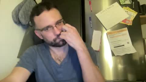 Snapshot of naughtycanadian69 chatting on 11-25-25, 04:34 naughtycanadian69 online show from 11-25-25, 04:34