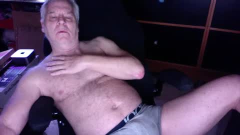 naughtydaddyla online show from 01-12-25, 04:31