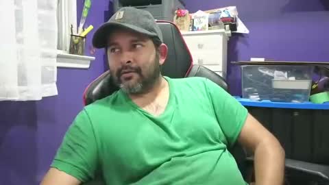 Snapshot of naughtydesicock chatting on 01-12-25, 06:17 sakhtlaundaz online show from 01-12-25, 06:17