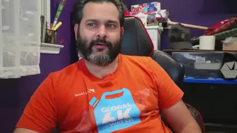 Snapshot of naughtydesicock chatting on 02-15-25, 11:03 sakhtlaundaz online show from 02-15-25, 11:03