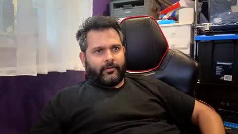 Snapshot of naughtydesicock chatting on 10-31-25, 09:16 sakhtlaundaz online show from 10-31-25, 09:16