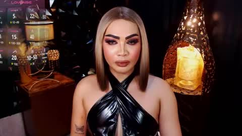 Snapshot of naughtyfridah chatting on 06-20-26, 05:38 naughtyfridah online show from 06-20-26, 05:38