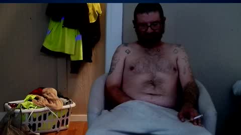 INDY online show from 12-14-25, 04:12